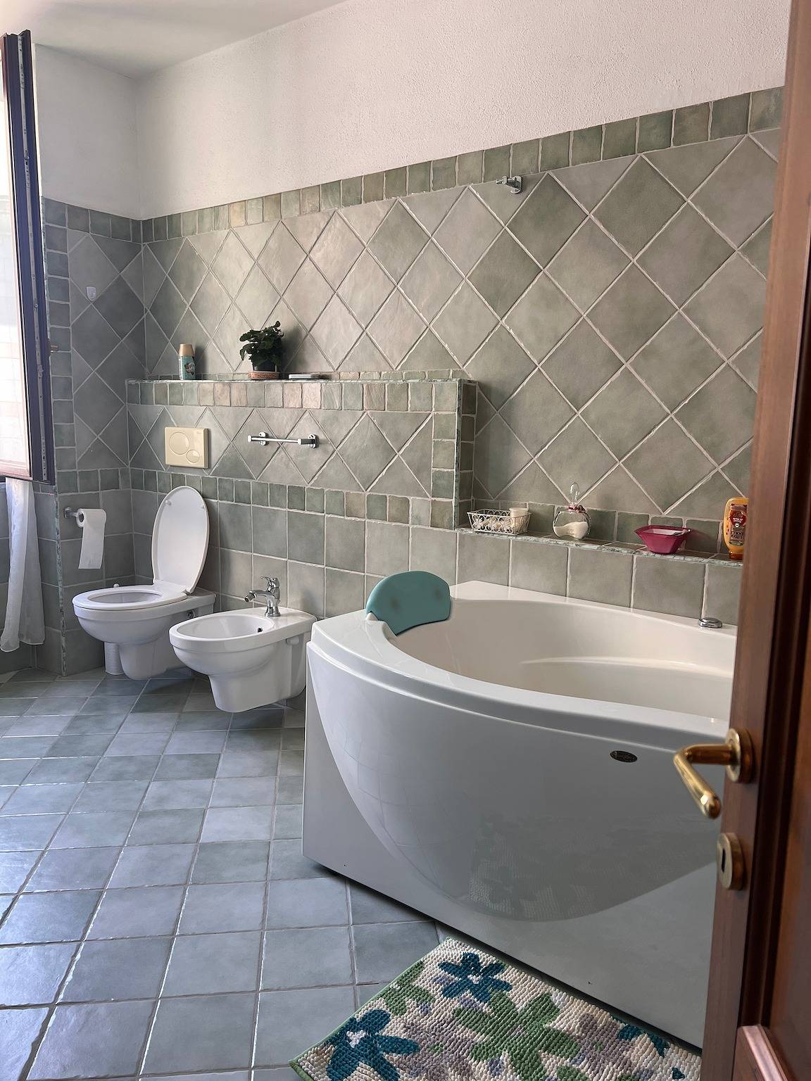 Apartamento entero, Apartamento 'Cappuccini' con Wi-Fi y aire acondicionado in Sassari, Provincia de Sassari