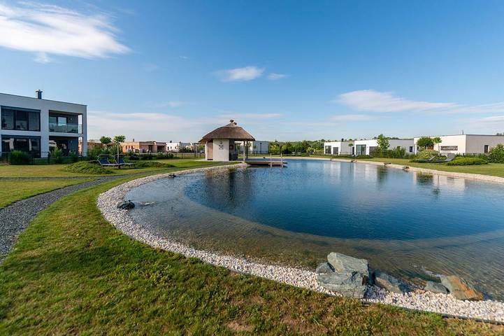 Ferienwohnung für 4 Personen, mit Pool und Garten sowie Sauna - 1