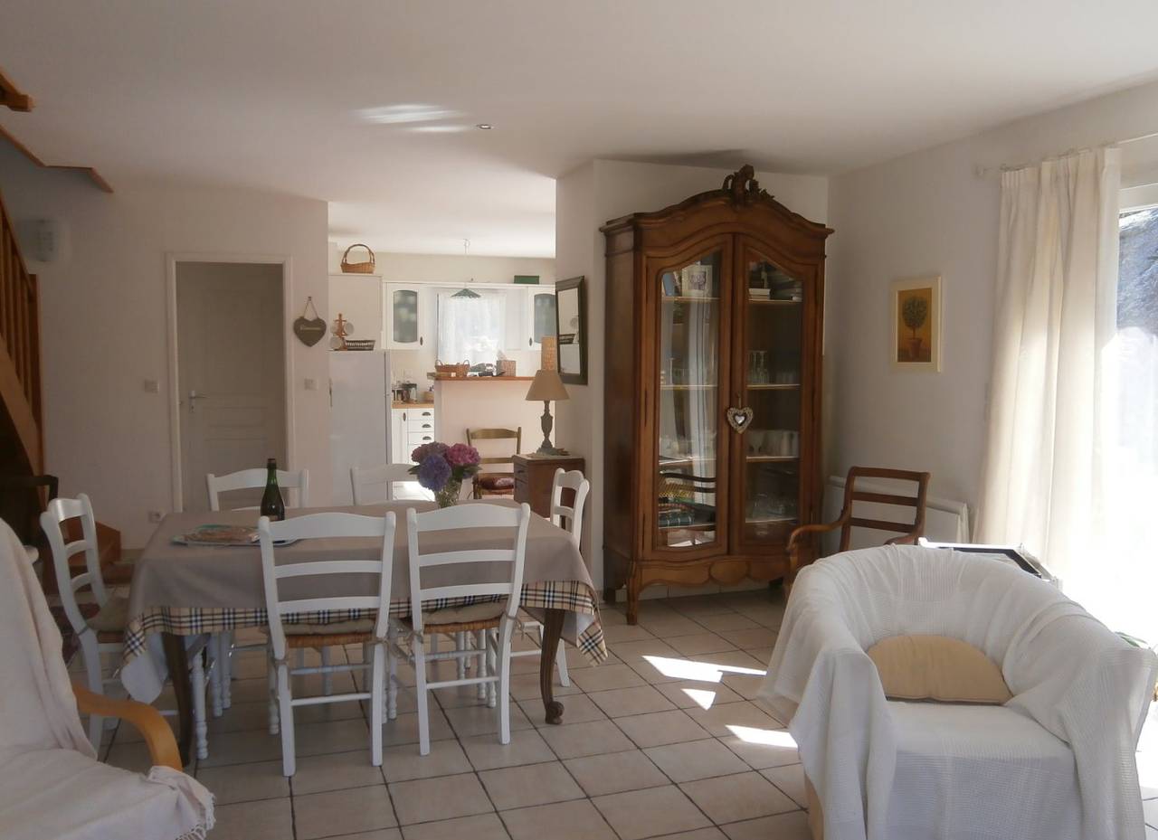 Maison récente, proche mer, dans un quartier calme in Kerlouan, Région de Brest