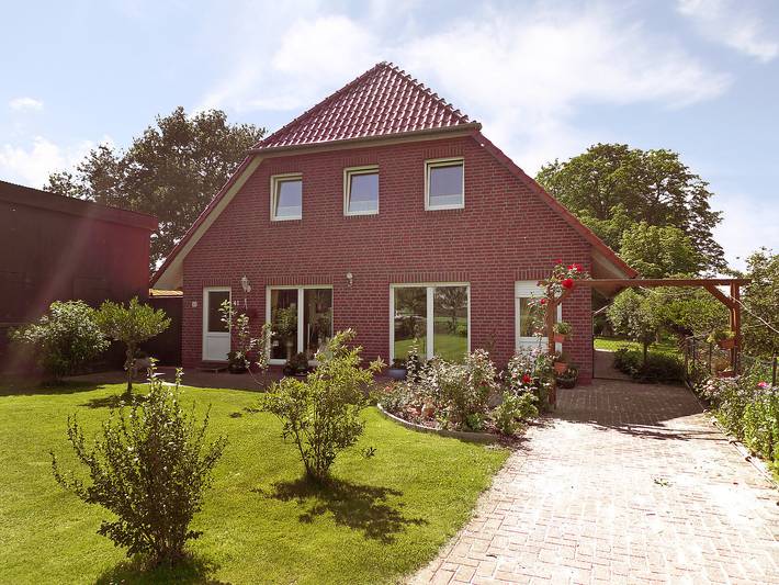 Ferienwohnung für 6 Personen, mit Terrasse und Garten sowie Ausblick