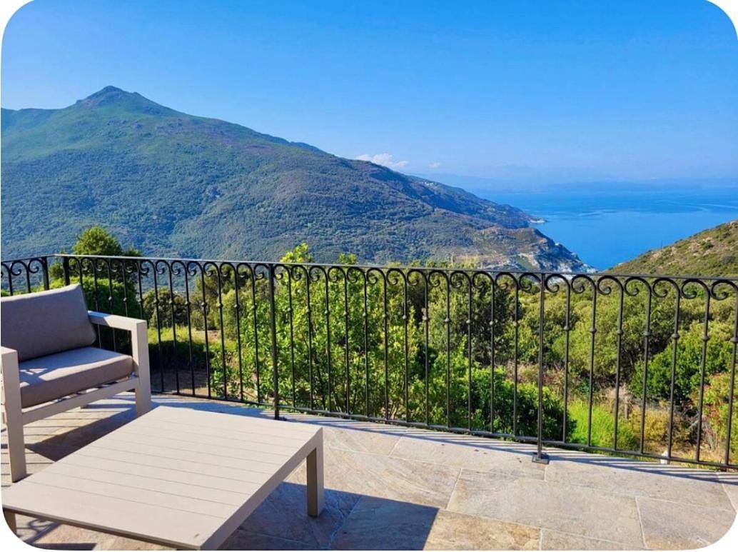 Double Room with Sea View in Barrettali, Cap Corse