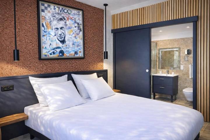 Hôtel pour 2 personnes, avec terrasse ainsi que jacuzzi et piscine, animaux acceptés à Château-Chinon (Ville) - 4