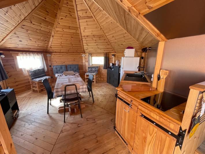 Chalet pour 4 personnes dans Allier - 2