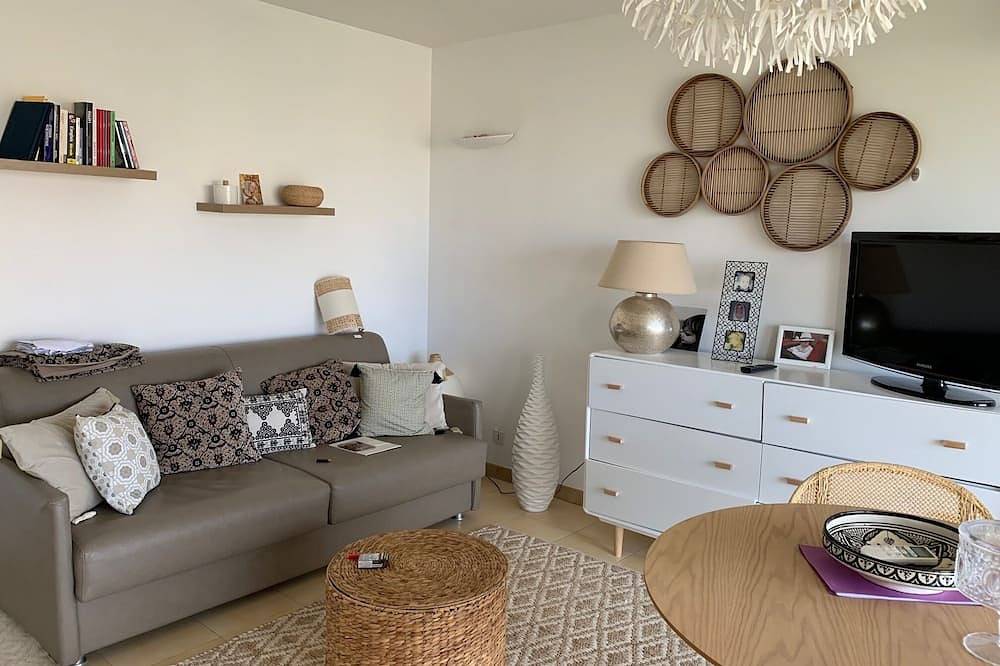 Appartamento intero, 4-person apartment 100 meters from Algajola beach in Algajola, Calvi e dintorni