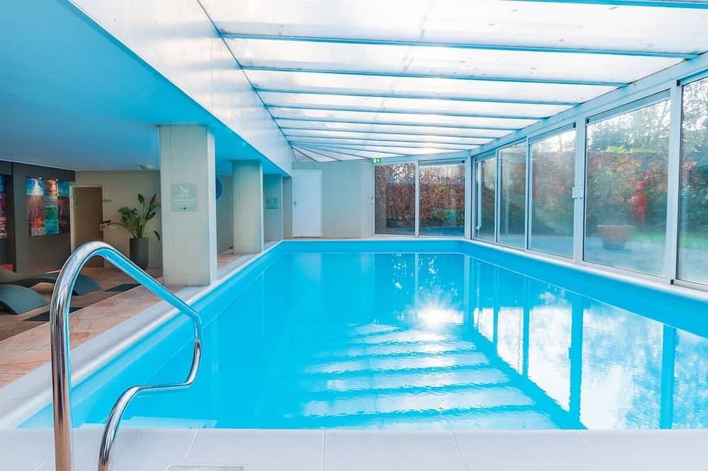 Your Relaxing Getaway Awaits! 2 Relaxing Units, Indoor Pool, Free Parking! in Zutphen, IJssel