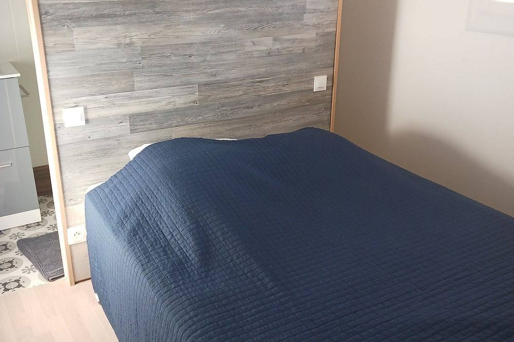 Maison 3 Chambres à 30m de la Plage et Piscine Dans la Résidence in Gruissan (Ville), Gruissan