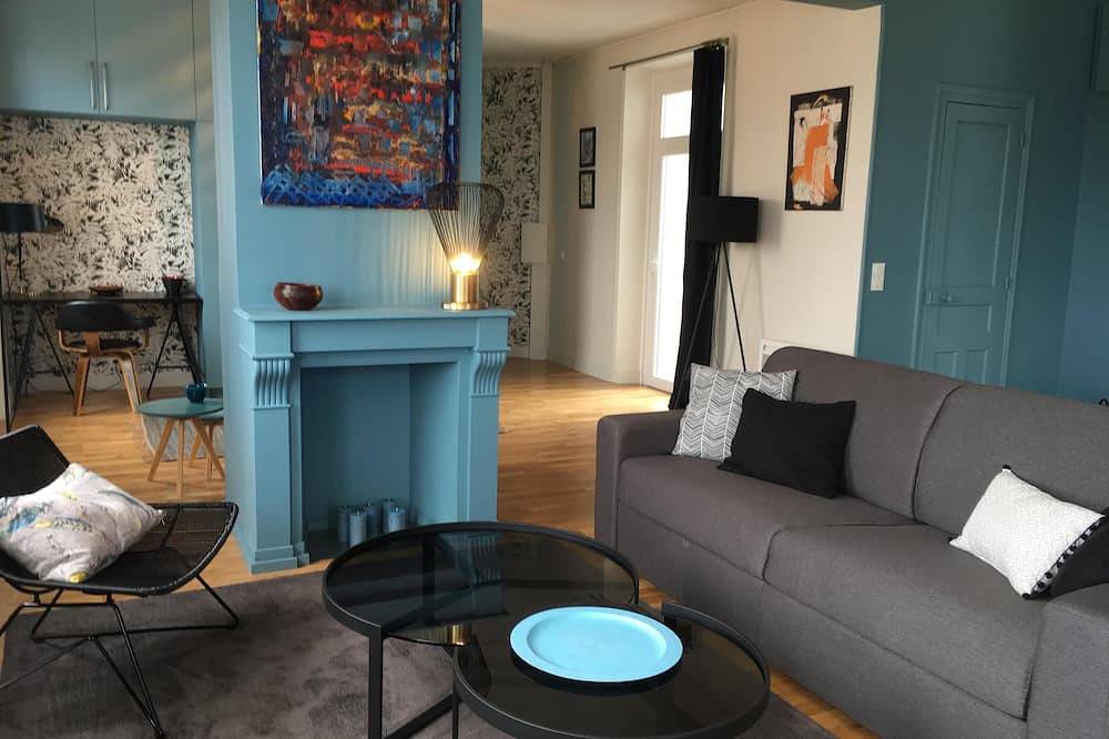 Apartamento entero, Cargo Loft, apartamento de 90 m2 frente al mar. in Locmiquélic, Côte des Mégalithes