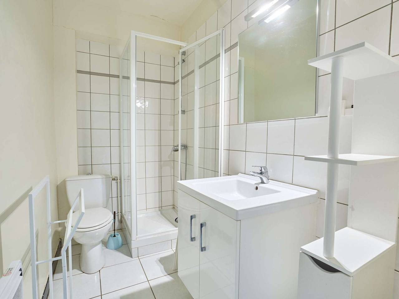 Estudio entero, Estudio renovado con balcón al sur en Barbotan in Cazaubon, Gers