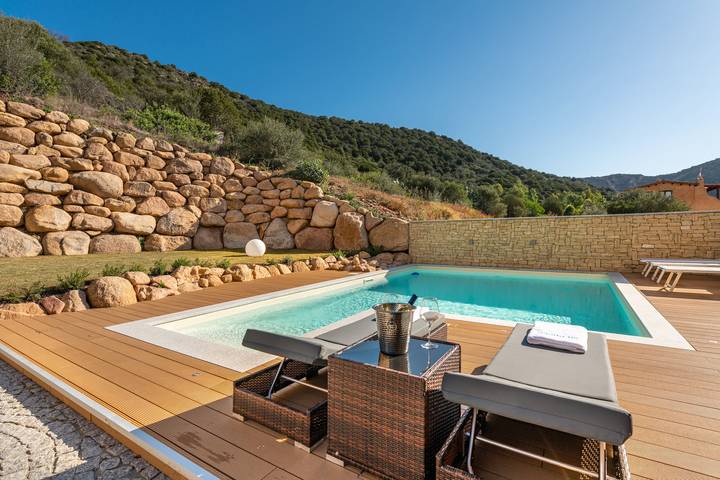 Ferienhaus für 11 Personen, mit Balkon und Garten in Chia - 2