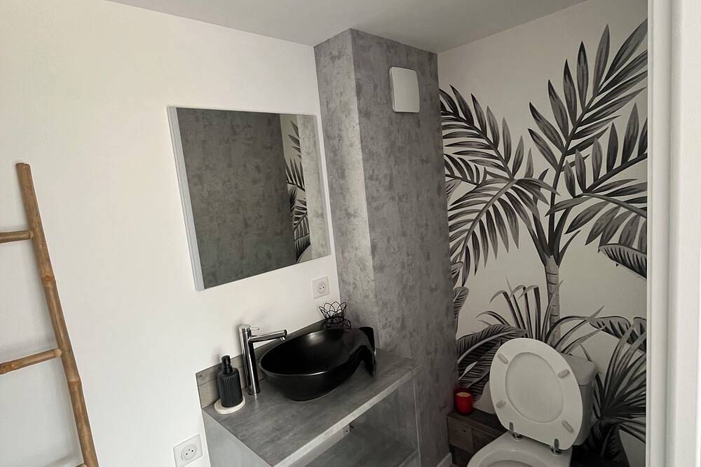 Entire apartment, Charming & cosy T2, close to Casino Park and Spa in Argelès-Gazost, French Pyrenees