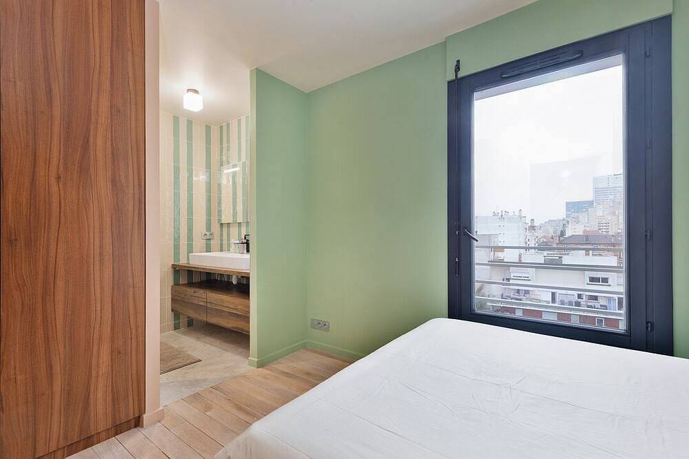 Apartamento entero, New Duplex With Double Terrace, Fully Equipped in Montreuil, Sena-Saint Denis