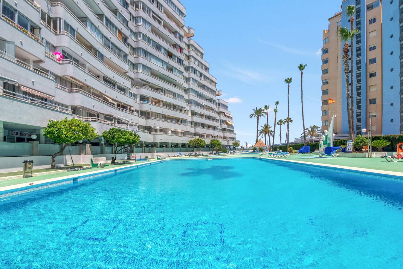 Appartement entier, Appartement 'Aguamarina C' avec vue sur la mer, Wi-Fi et climatisation in Playa la Fossa, Calpe