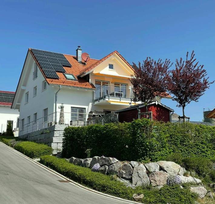 Ferienwohnung für 3 Personen, mit Terrasse und Ausblick - 1