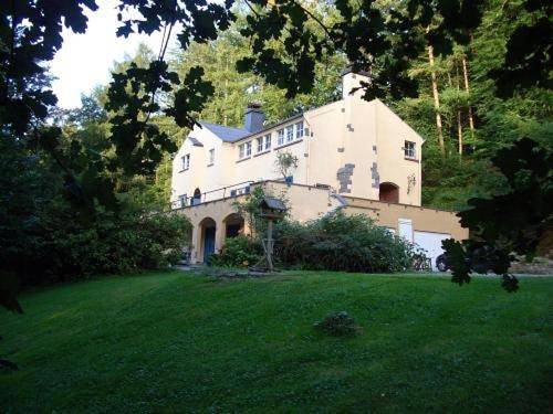 Chambre d’hôte pour 2 personnes, avec Terrasse ainsi que Jardin et Vue dans la Province du Brabant wallon