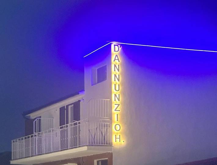 Casa vacanza per 2 persone, con panorama e balcone a Martinsicuro