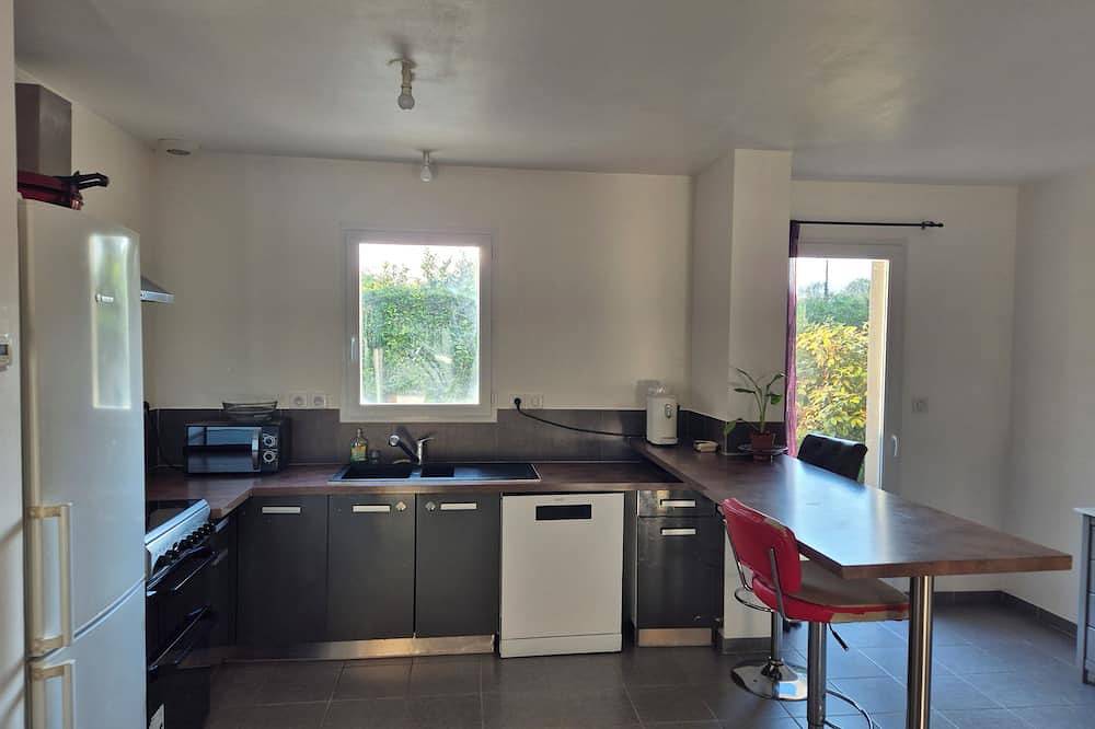 Furnished townhouses in Angoulême, Charente