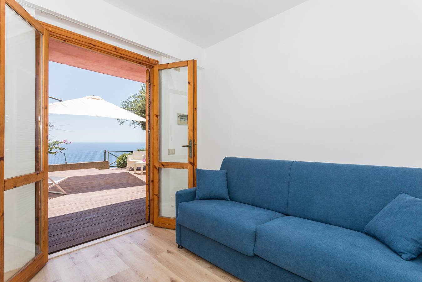 Hel leilighet, Apartment 'Paradise Residence 2' with Sea View, Wi-Fi and Air Conditioning in Sant'Alessio Siculo, Provinsen Messina