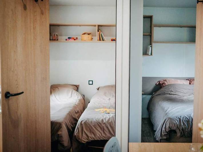 Mobil home pour 8 personnes, avec bassin pour enfant et sauna à Monterblanc - 4