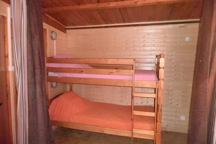 Gîte pour 4 personnes, avec terrasse et jardin à Lus-la-Croix-Haute - 3