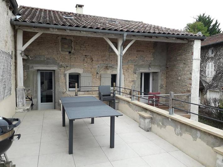 Location de vacances pour 4 personnes, avec terrasse et vue, animaux acceptés à Lugny - 3