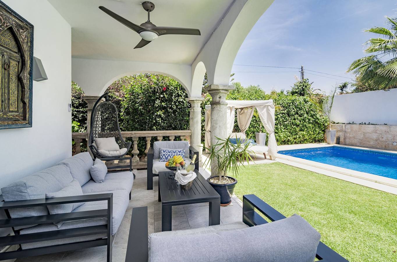 Superior Costa Del Sol Villa | 7 Bedrooms | Villa Penelope | Pool Table, Table Tennis & Home Cinema in Plaza de los Naranjos, Marbella