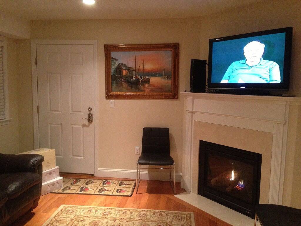 Ganze Wohnung, Cape Cod Oceanfront Beachfront New Condo mit Meerblick und privatem Sandstrand! in Dennis Port, Dennis