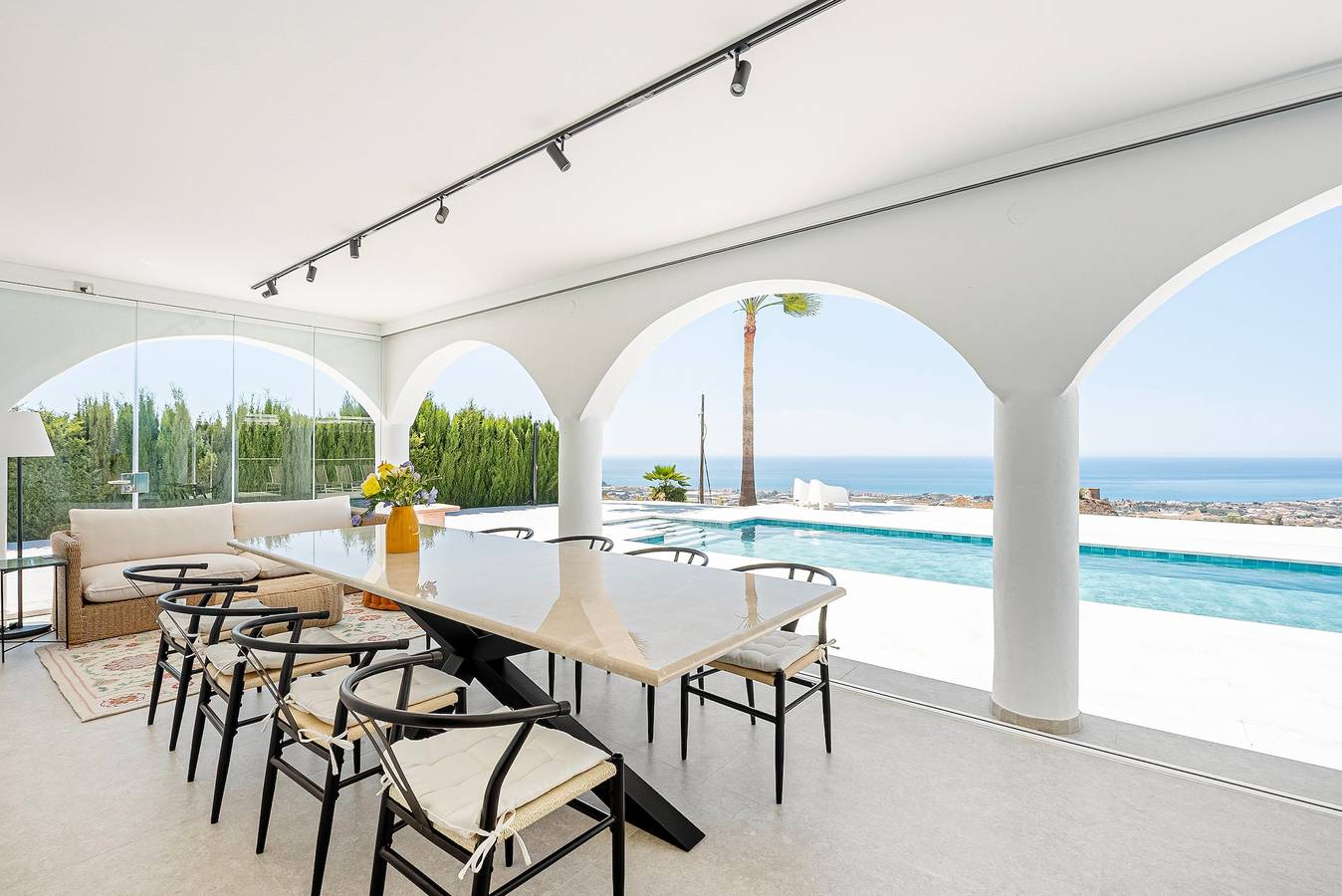 Villa 'Clery Algarrobo' with sea views, Wi-Fi and air conditioning in Arenas, Costa del Sol