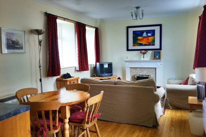 Clematis Cottage, eine Aussicht über Loch Etive in Argyll & Bute