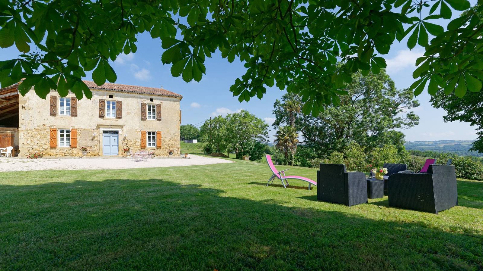 Maison de vacances 'Le Guitou' avec terrasse privée, jardin privé et Wi-Fi in Monlezun, Gers