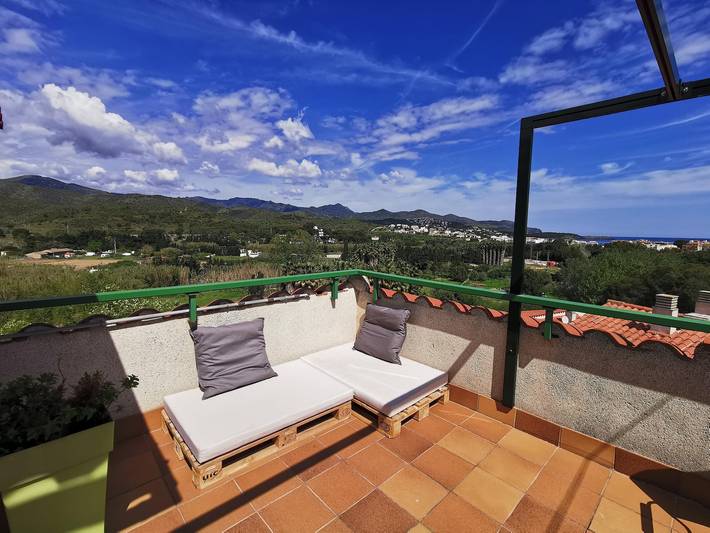 Holiday apartment for 6 people, with view and pool as well as balcony - 1