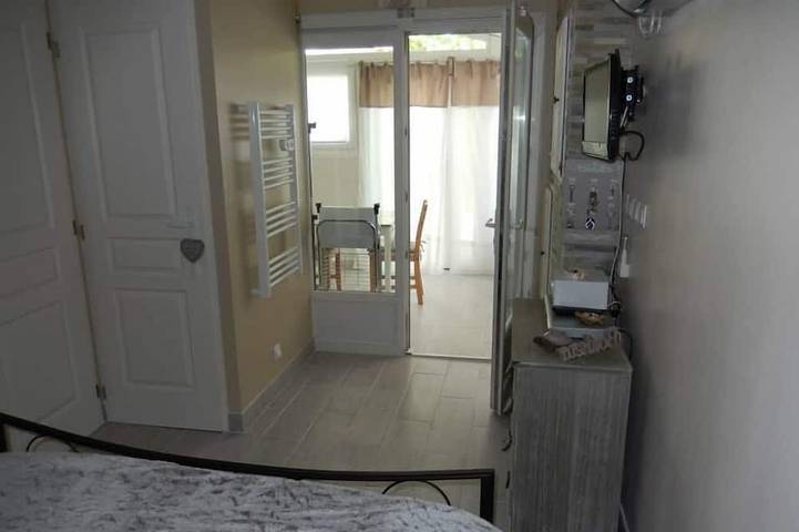 Gîte pour 2 personnes, avec jardin à La Bouilladisse - 2