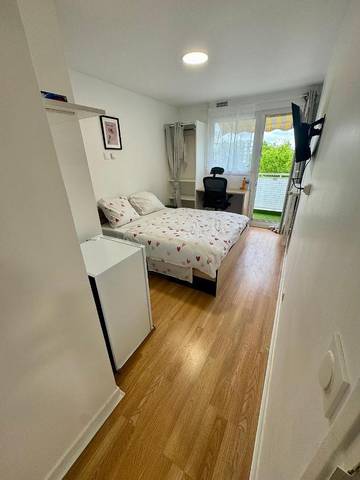 Chambre d’hôte pour 4 personnes, avec vue et balcon à Saint-Herblain