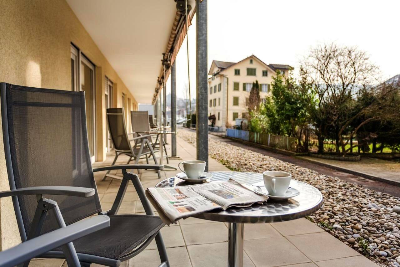 Anstatthotel Luzern - app self-check-in in Luzern Reussbühl, Lucerna