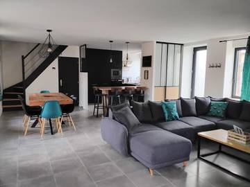 Location de vacances pour 8 personnes, avec jardin à La Boussac