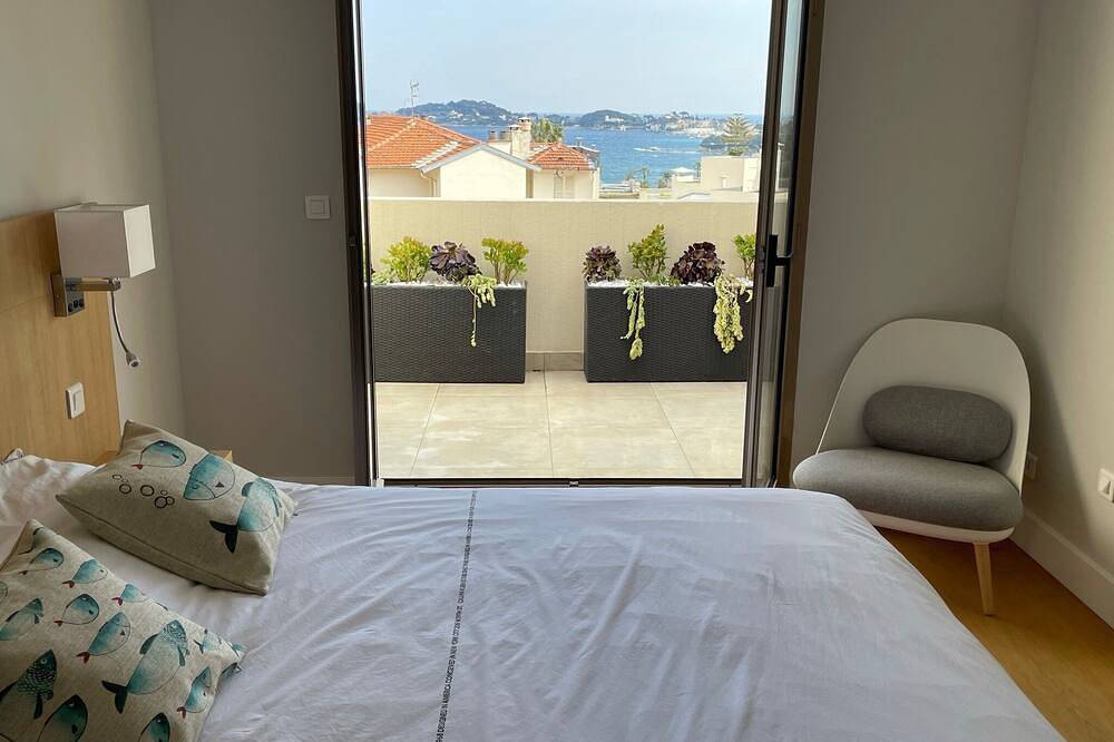 Entire apartment, Beaulieu Palace - Rooftop Vue Mer in Beaulieu-sur-Mer, Nice region