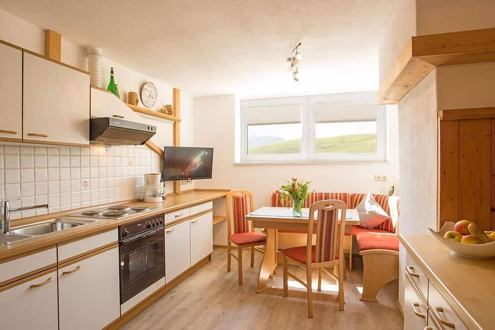 Ganze Wohnung, Fewo Weißensee/ 1 Schlafr./Dusche, Wc - Gästehaus Poppler in Hopferau, Bayerisch Schwaben