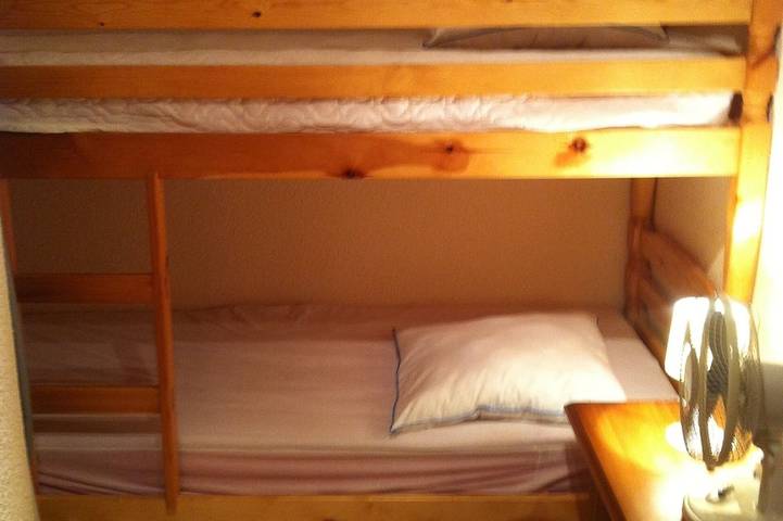 Gîte pour 6 personnes, avec piscine ainsi que jardin et terrasse, animaux acceptés dans Port de la Figueirette - 4