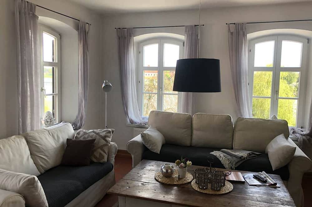 Ganze Wohnung, Og, stilvoll wohnen im ehemals herzoglichen Gästehaus in Seeon, Seebruck