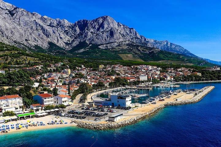 Apartament wakacyjny dla 6 osób, z balkon w Baška Voda