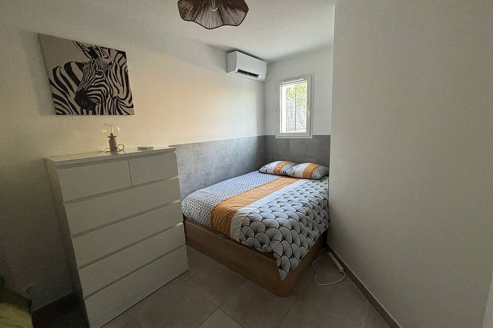 Charmante Maisonnette T3 avec Jardin in La Motte-d'Aigues, Parc naturel régional du Luberon