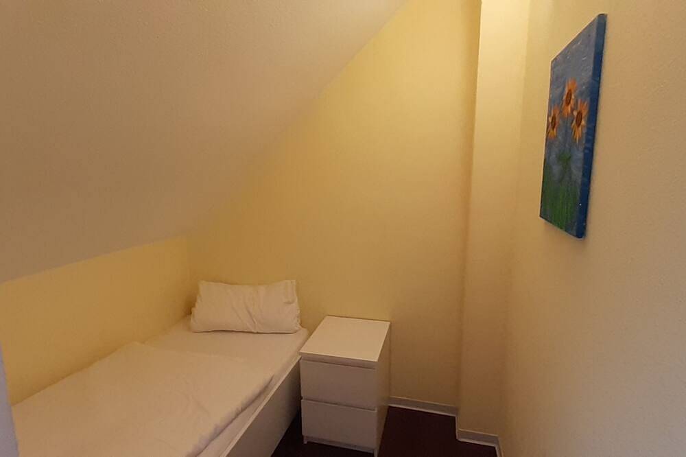 Ganze Wohnung, Luxus Fewo mit Dachterrasse für 5 Pers. Top Lage in Kollmar - Luxus Fewo mit in Kollmar, Kreis Steinburg