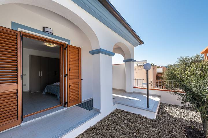 Appartamento per 8 persone, con terrazza, con animali domestici a Cala Gonone