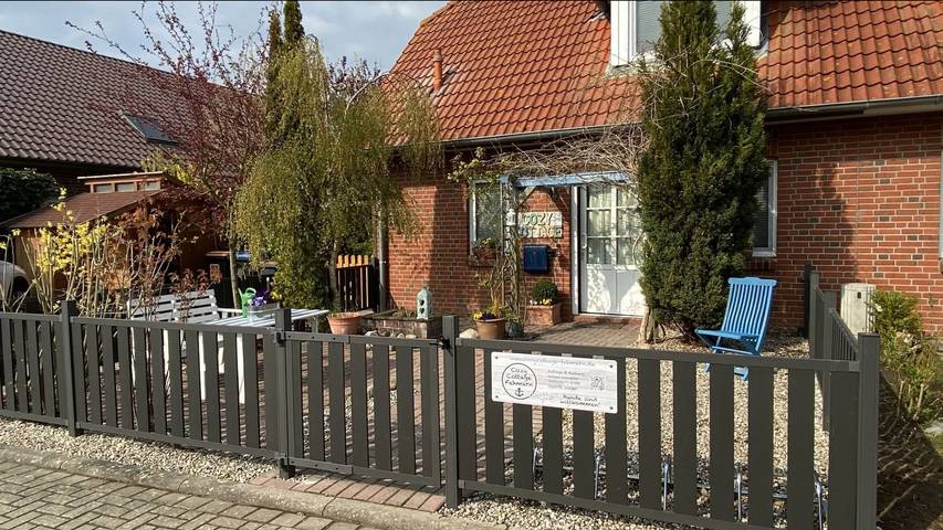 Ferienhaus für 6 Personen, mit Terrasse und Garten in Burgstaaken