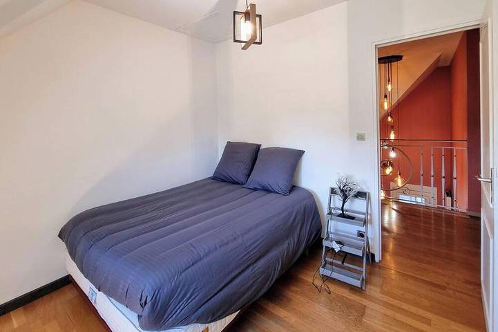 Gîte pour 9 personnes, avec jacuzzi et jardin dans Porcheville - 4