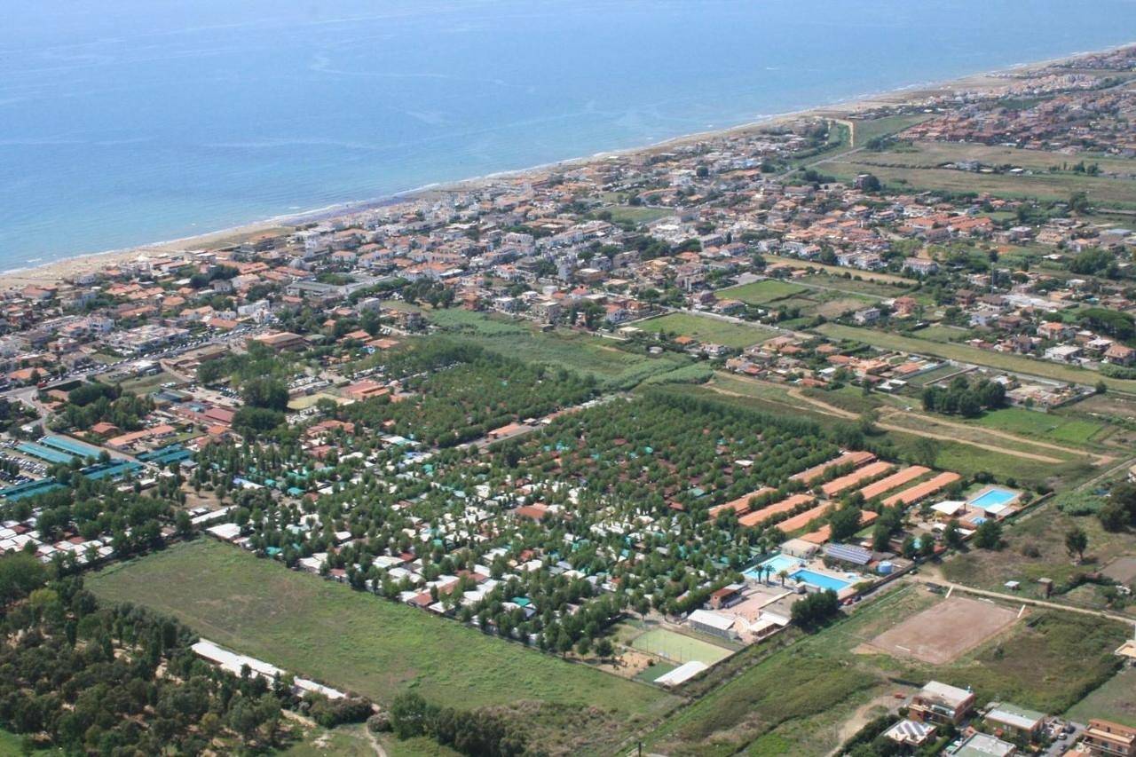 Mobile Home in Ardea, Provincia di Roma