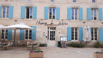 Hôtel pour 2 personnes, avec jardin, animaux acceptés à Nieul-sur-l'Autise