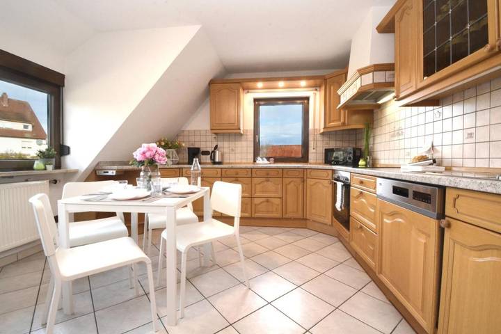Ferienwohnung für 9 Personen, mit Balkon und Garten in Lauf an der Pegnitz