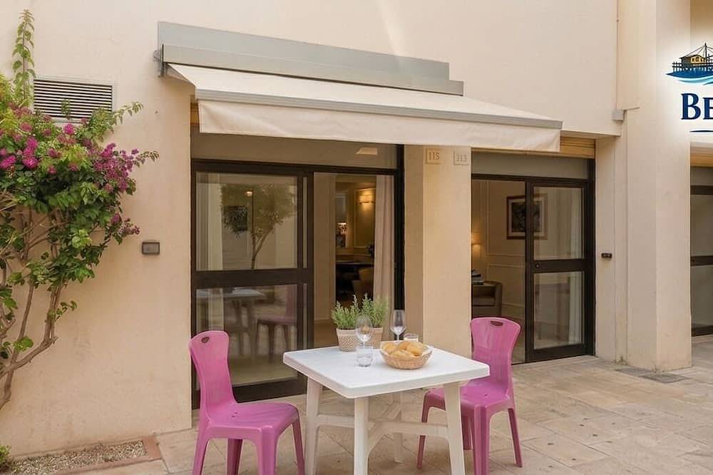 Apartamento entero, Beautiful Santa Barbara. Exclusive loft, studio apartment 4 single beds. in Rodi, Gargano