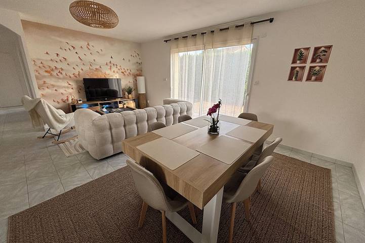 Maison de vacances pour 6 personnes, avec Jacuzzi ainsi que Terrasse et Jardin