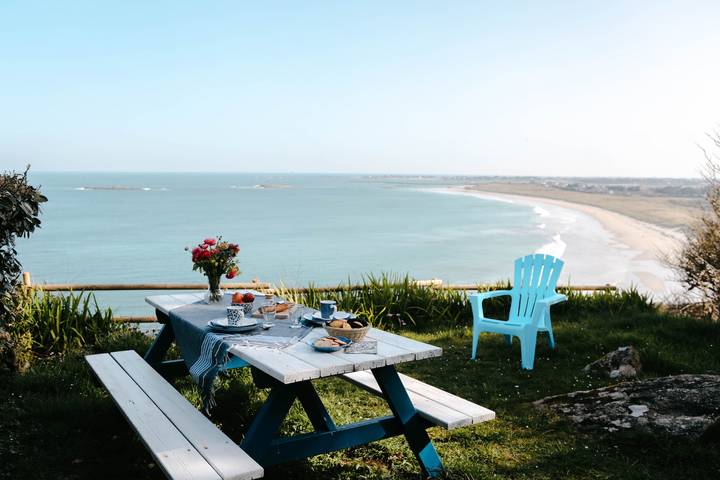 Gîte pour 2 personnes, avec Terrasse et Jardin à Plouguerneau